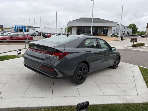New 2026 Hyundai Elantra Sport FWD image 4