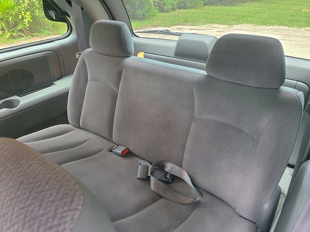 Used 2007 Chrysler Town & Country w/ Popular Equipment Group I FWD image 20