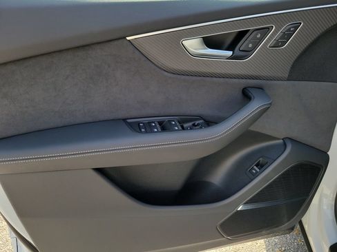 New 2026 Audi SQ8 Premium Plus AWD/4WD image 18