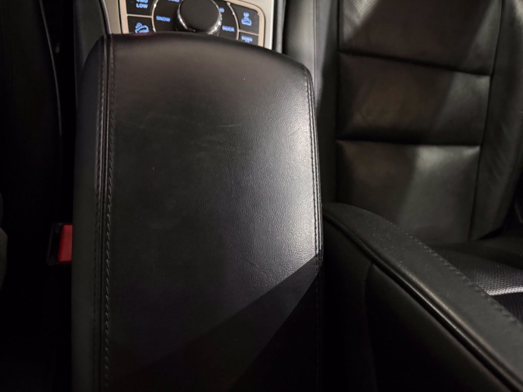 Used 2018 Jeep Grand Cherokee Overland AWD/4WD image 22