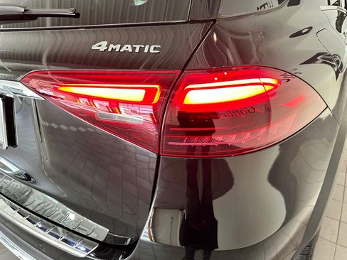 Certified 2025 Mercedes-Benz GLE 450 4MATIC image 37