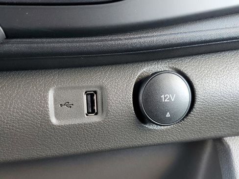 New 2026 Ford Transit 250 148 Medium Roof RWD image 40