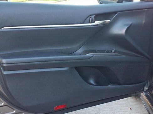 Used 2023 Toyota Camry SE image 20