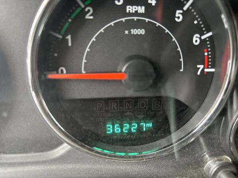 Certified 2018 Jeep Wrangler Sport image 3