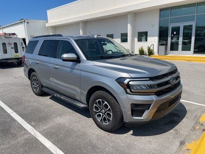 Used 2024 Ford Expedition XLT