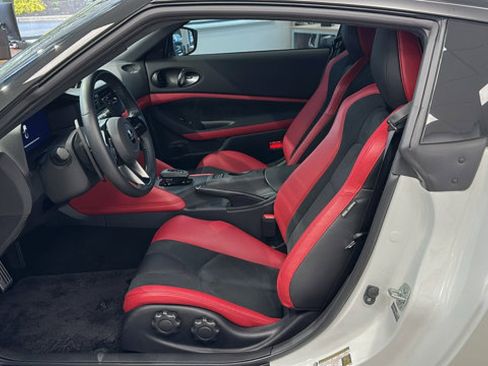 New 2023 Nissan Z PERFORMANC w/ Floor Mat Package (L93) image 12