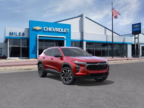 New 2026 Chevrolet Trax RS w/ Driver Confidence Package FWD image 38