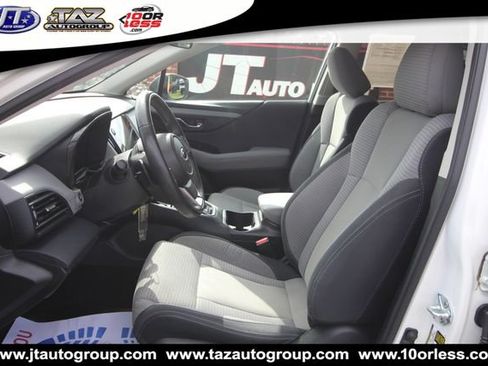 Used 2024 Subaru Outback Premium AWD/4WD image 10