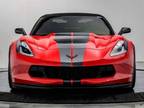 Used 2015 Chevrolet Corvette Z06 w/ 3LZ Preferred Equipment Group image 34