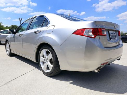 Used 2010 Acura TSX Sedan FWD image 4