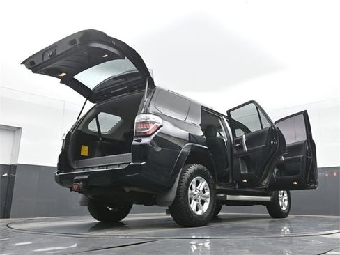 Used 2016 Toyota 4Runner SR5 image 58