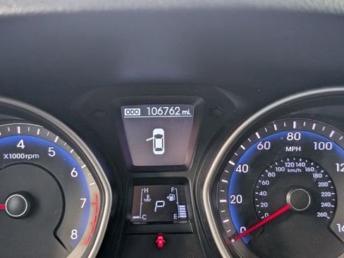 Used 2017 Hyundai Elantra GT image 21