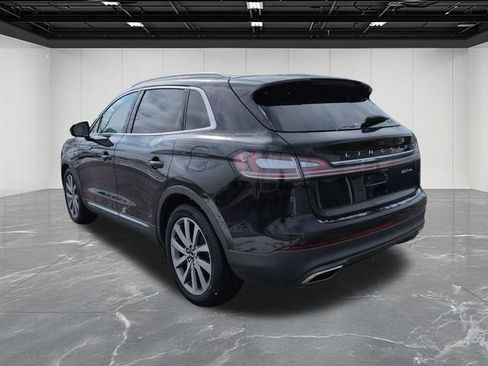 Used 2019 Lincoln Nautilus Select image 3