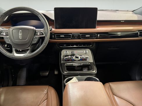 Used 2022 Lincoln Nautilus Reserve FWD image 24