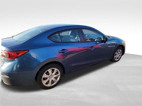 Used 2018 MAZDA MAZDA3 Sport image 7