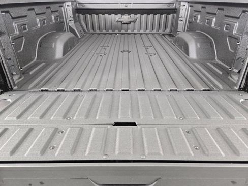 New 2026 Chevrolet Silverado 2500 ZR2 AWD/4WD image 36