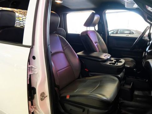 Used 2023 RAM 2500 Tradesman image 34