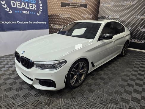 Used 2019 BMW M550i xDrive image 1