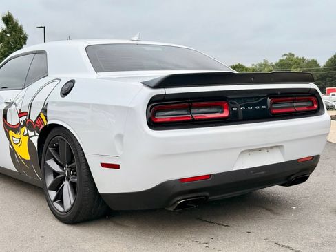 Used 2019 Dodge Challenger R/T Scat Pack RWD image 7