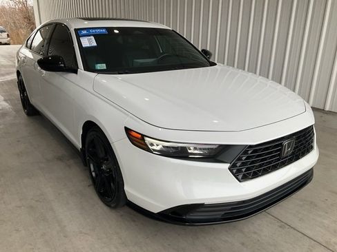 Certified 2023 Honda Accord Sport image 27