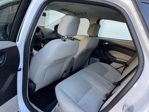 Used 2016 Ford Focus SE image 20