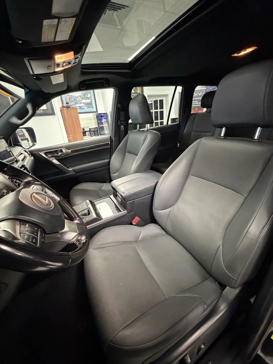 Used 2023 Lexus GX 460 Premium AWD/4WD image 22
