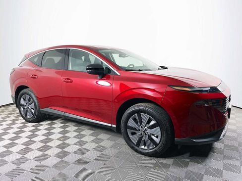 Used 2025 Nissan Murano SL image 3