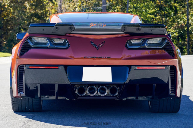 Used 2015 Chevrolet Corvette Z06 w/ Z07 Performance Package RWD image 6