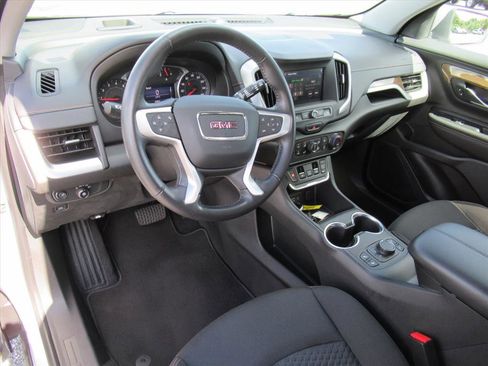 Used 2020 GMC Terrain SLE w/ Driver Convenience Package image 20