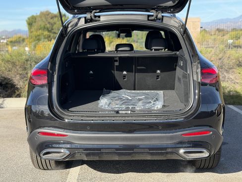 New 2025 Mercedes-Benz GLC 300 4MATIC image 13