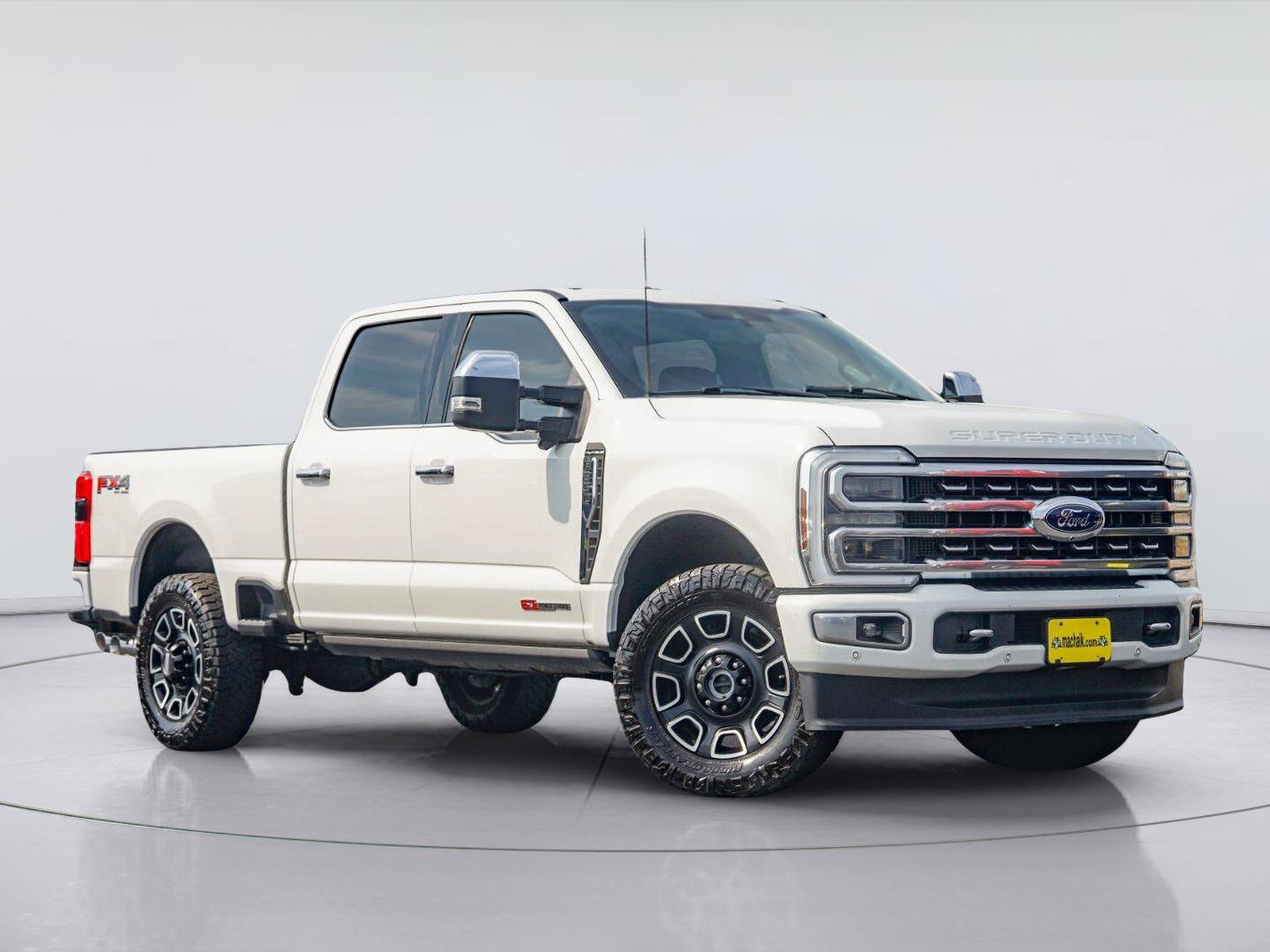 Used 2024 Ford F350 Platinum AWD/4WD image 1