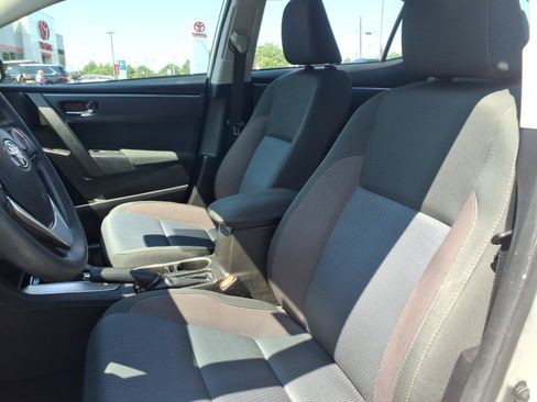 Used 2017 Toyota Corolla LE FWD image 14