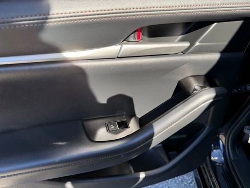 Used 2025 MAZDA MAZDA3 s Sport image 32