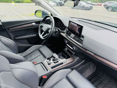 Used 2021 Audi Q5 Prestige image 35