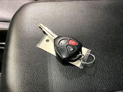 Used 2019 Toyota 4Runner TRD Off-Road Premium AWD/4WD image 13