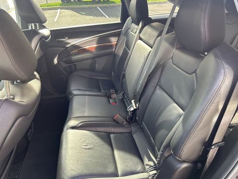 Used 2017 Acura MDX SH-AWD w/ Technology Package image 10