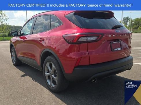 Used 2025 Ford Escape ST-Line Select AWD/4WD image 16