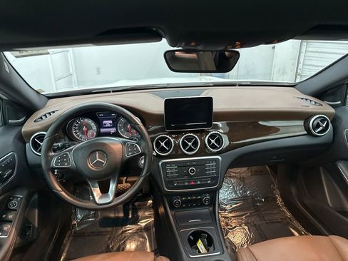Used 2017 Mercedes-Benz GLA 250 image 23