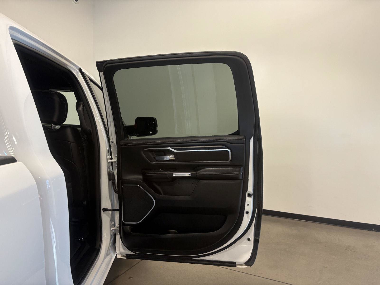 Used 2024 RAM 1500 Laramie AWD/4WD image 51