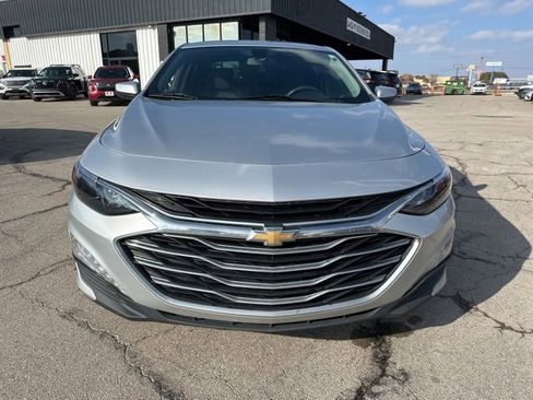 Used 2020 Chevrolet Malibu LT image 16