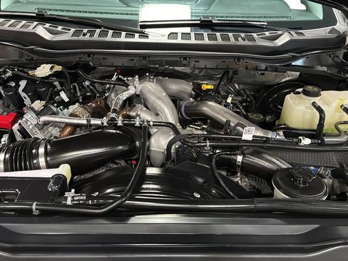 Used 2025 Ford F350 Lariat w/ Camper Package AWD/4WD image 39