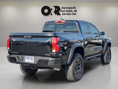 Used 2024 Chevrolet Colorado ZR2 w/ Safety Package image 5