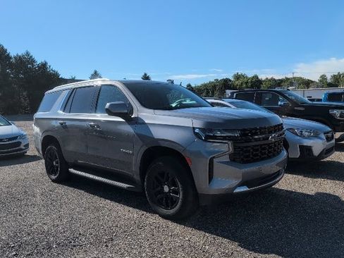 Used 2022 Chevrolet Tahoe LS AWD/4WD image 3