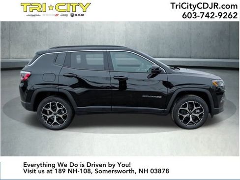 New 2026 Jeep Compass Limited w/ Sun, Sound & Navigation Group image 6
