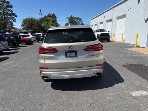 Used 2019 BMW X5 xDrive40i w/ Executive Package image 6
