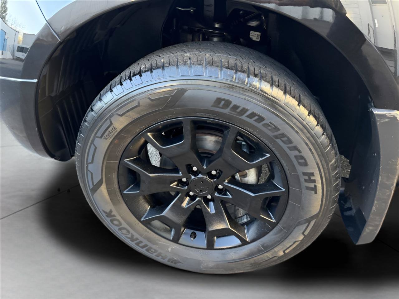 Used 2020 Nissan Frontier SV w/ Midnight Edition Floor Mats AWD/4WD image 28