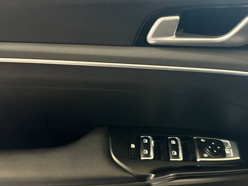 Used 2022 Kia K5 LXS FWD image 13