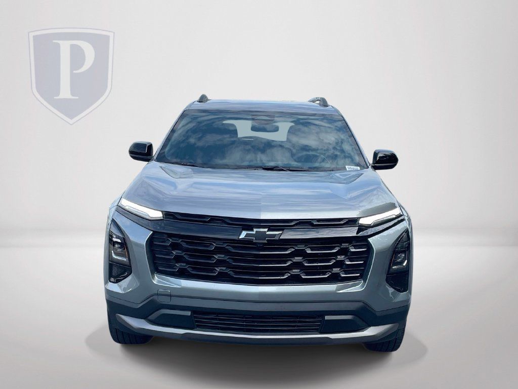 Used 2026 Chevrolet Equinox LT w/ Midnight Edition FWD image 3