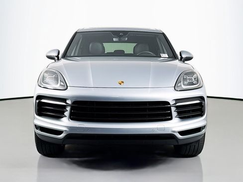 Used 2023 Porsche Cayenne Platinum Edition AWD/4WD image 2