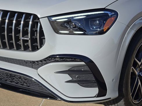 Used 2024 Mercedes-Benz GLE 53 AMG 4MATIC image 31